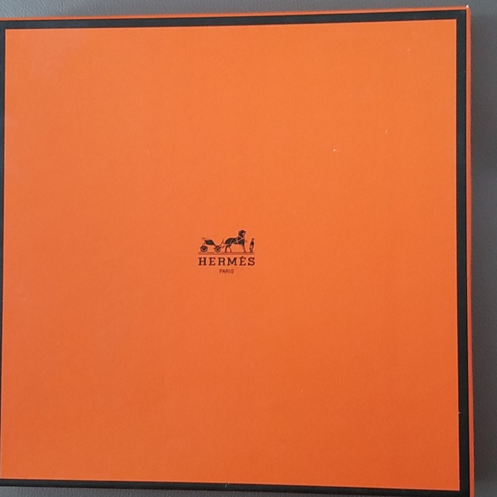 Hermes scarf box